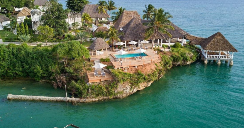 8 Days Masai Mara & Zanzibar Honeymoon Package | Safari & Beach Escape